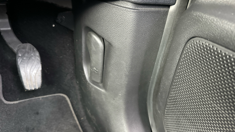 Nissan Qashqai 1.3 DiG-T MH N-Connecta 5dr Petrol Hatchback